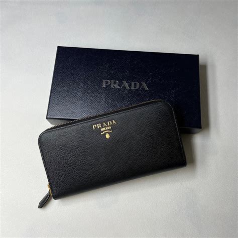 prada saffiano bicolo